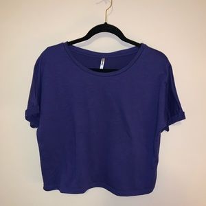 Tresics Purple Crop Top Size Medium